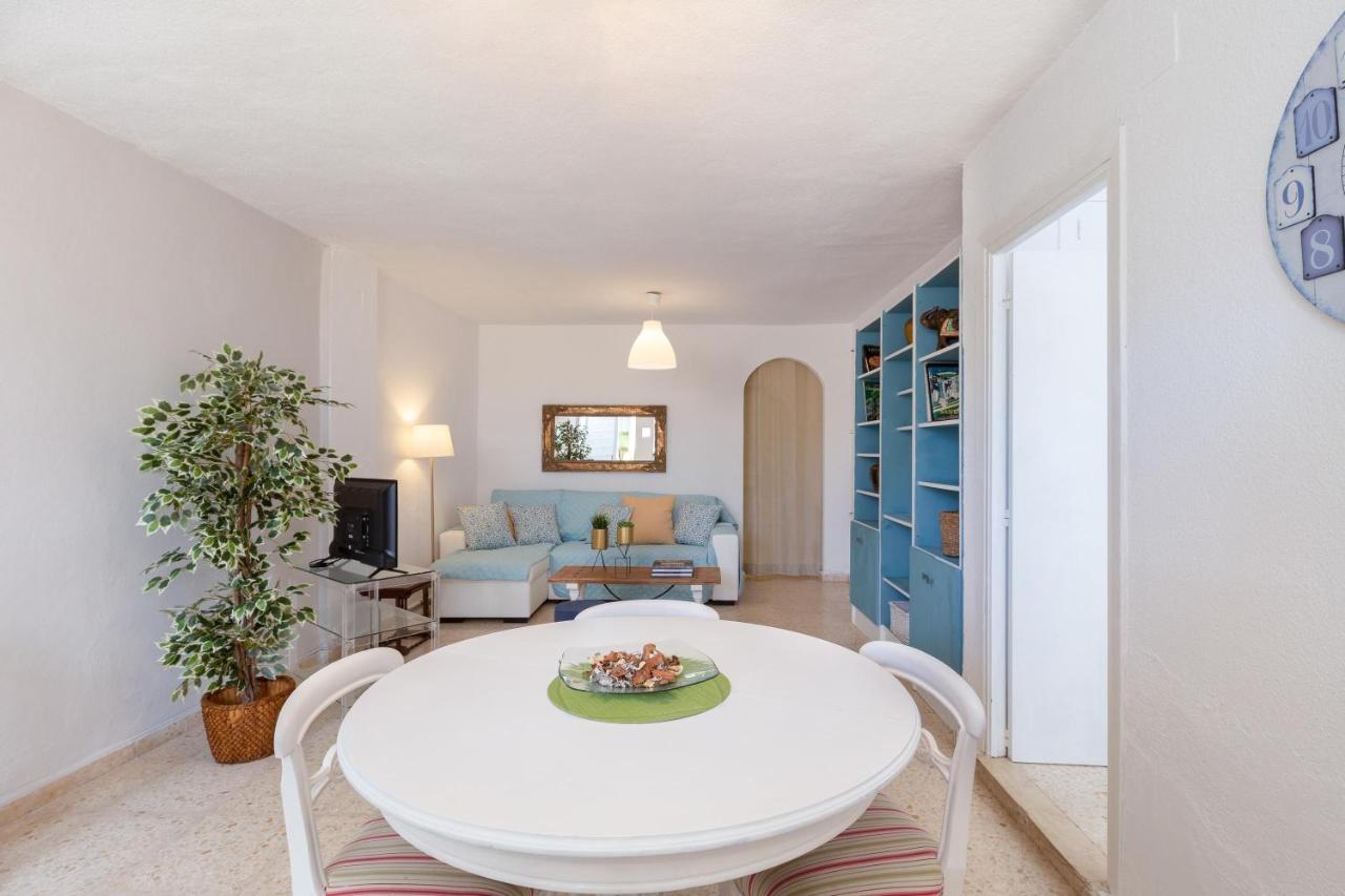 Апартаменты Apartamento Beramendi Торремолинос Экстерьер фото