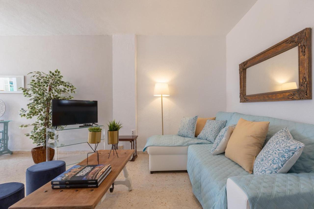 Апартаменты Apartamento Beramendi Торремолинос Экстерьер фото