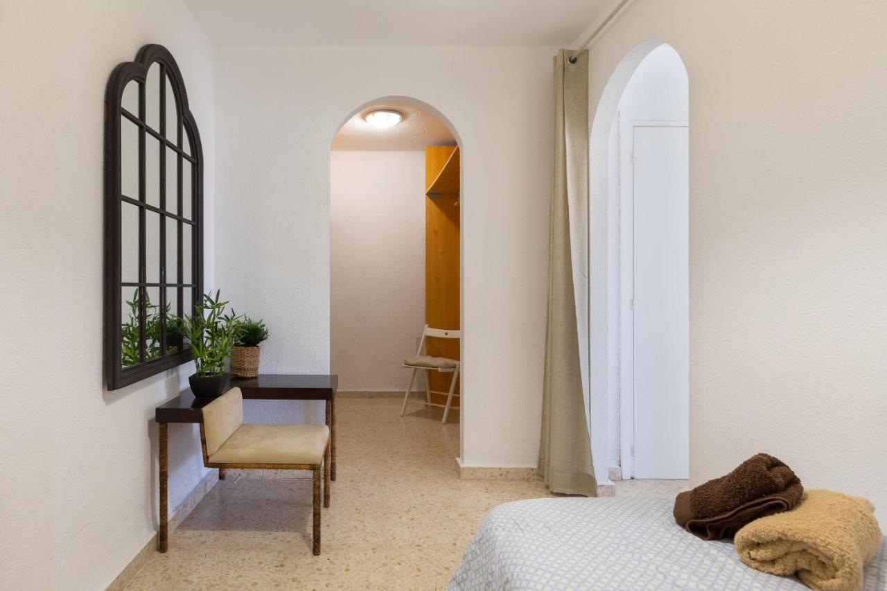 Апартаменты Apartamento Beramendi Торремолинос Экстерьер фото